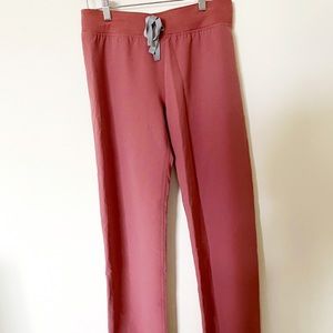 Figs mauve scrub pants